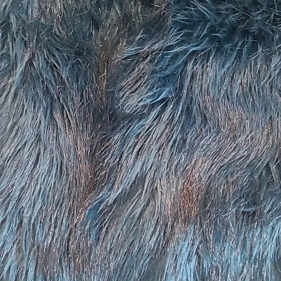 A.N.A A NEW APPROACH FAUX FUR CARDIGAN SWEATER PEACOCK BLUE - Picture 3 of 6